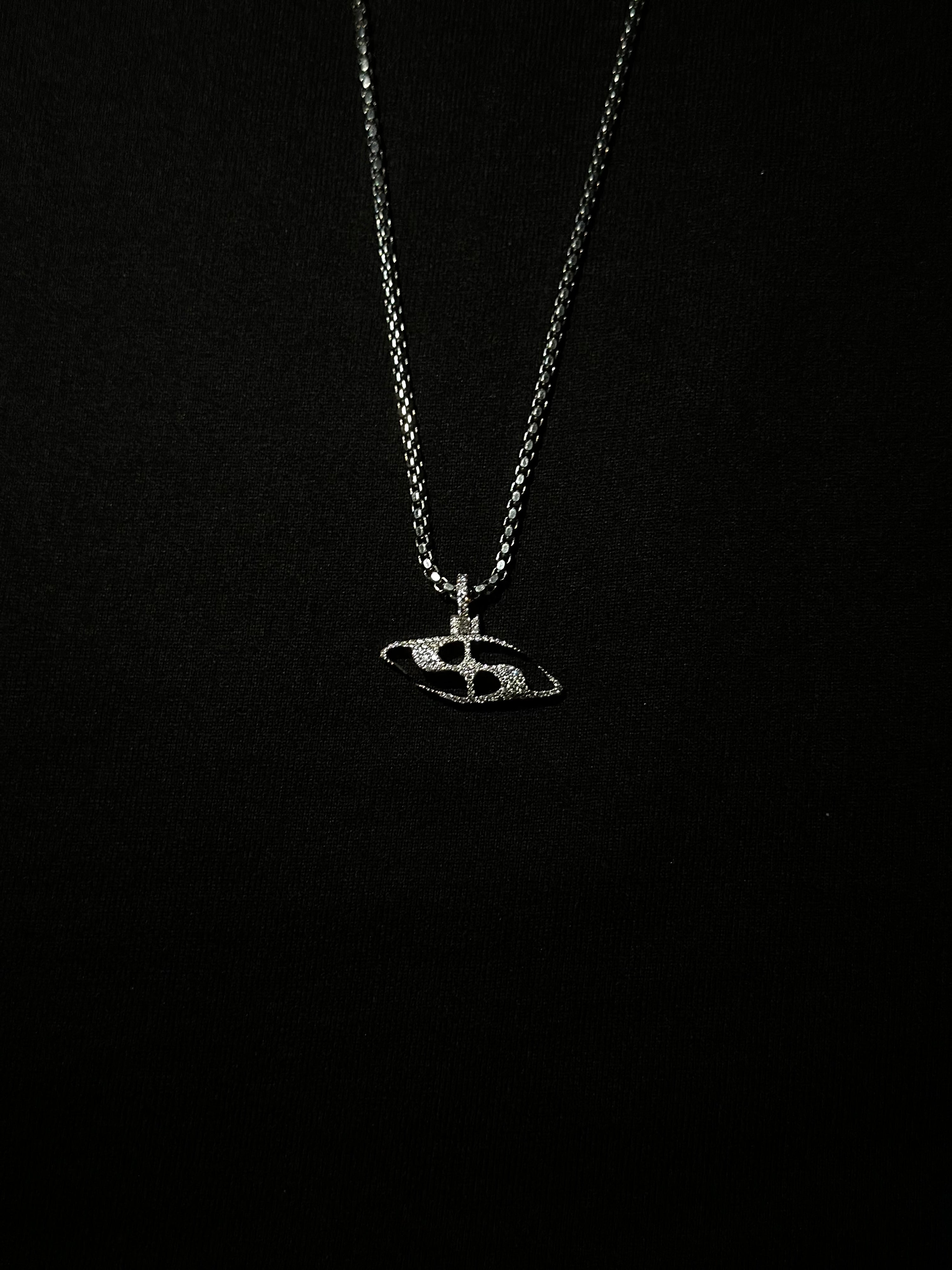 THE EYE OF FARDA PENDANT