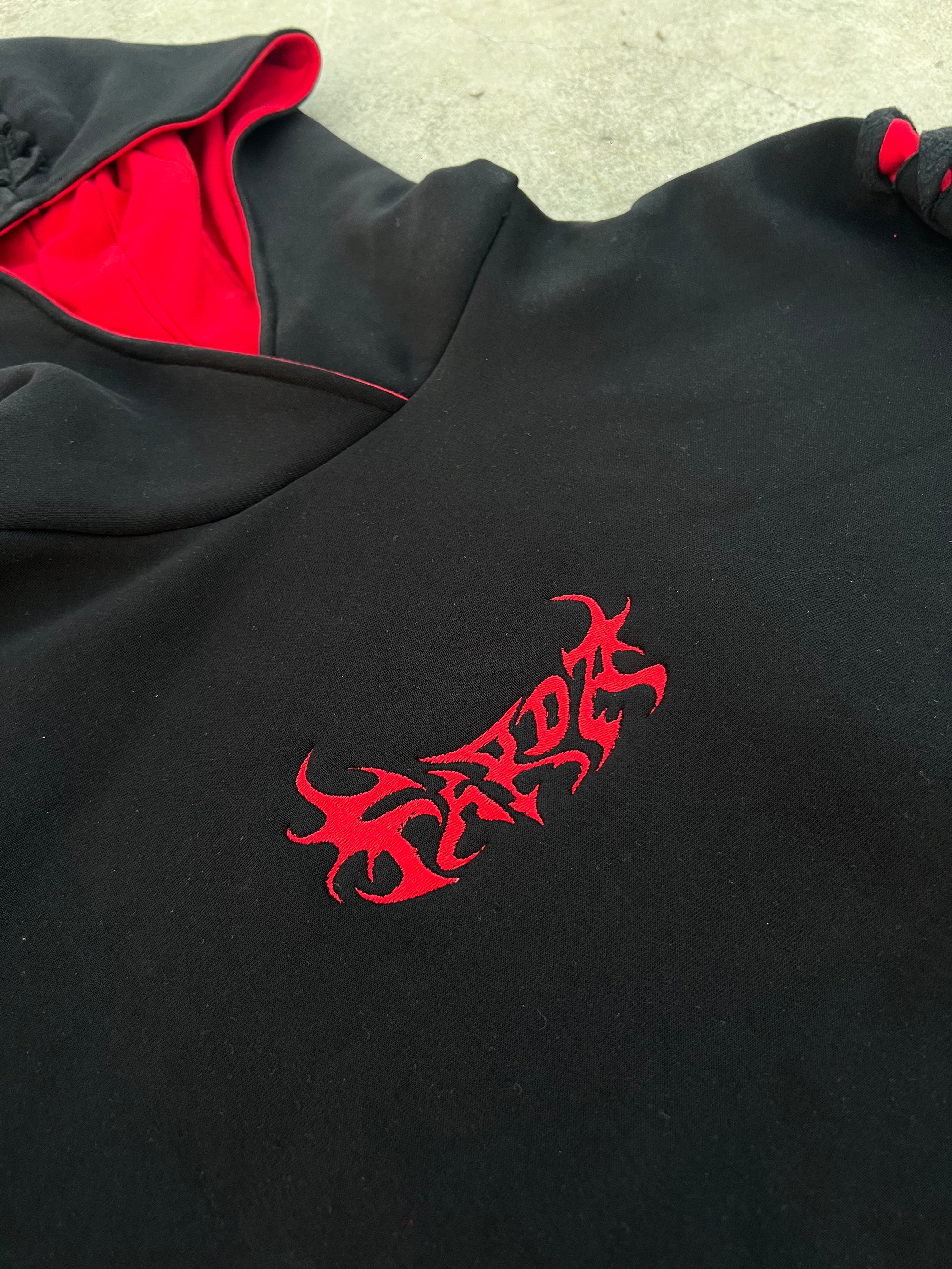 1.1 EXO HOODIE: BLACK/RED