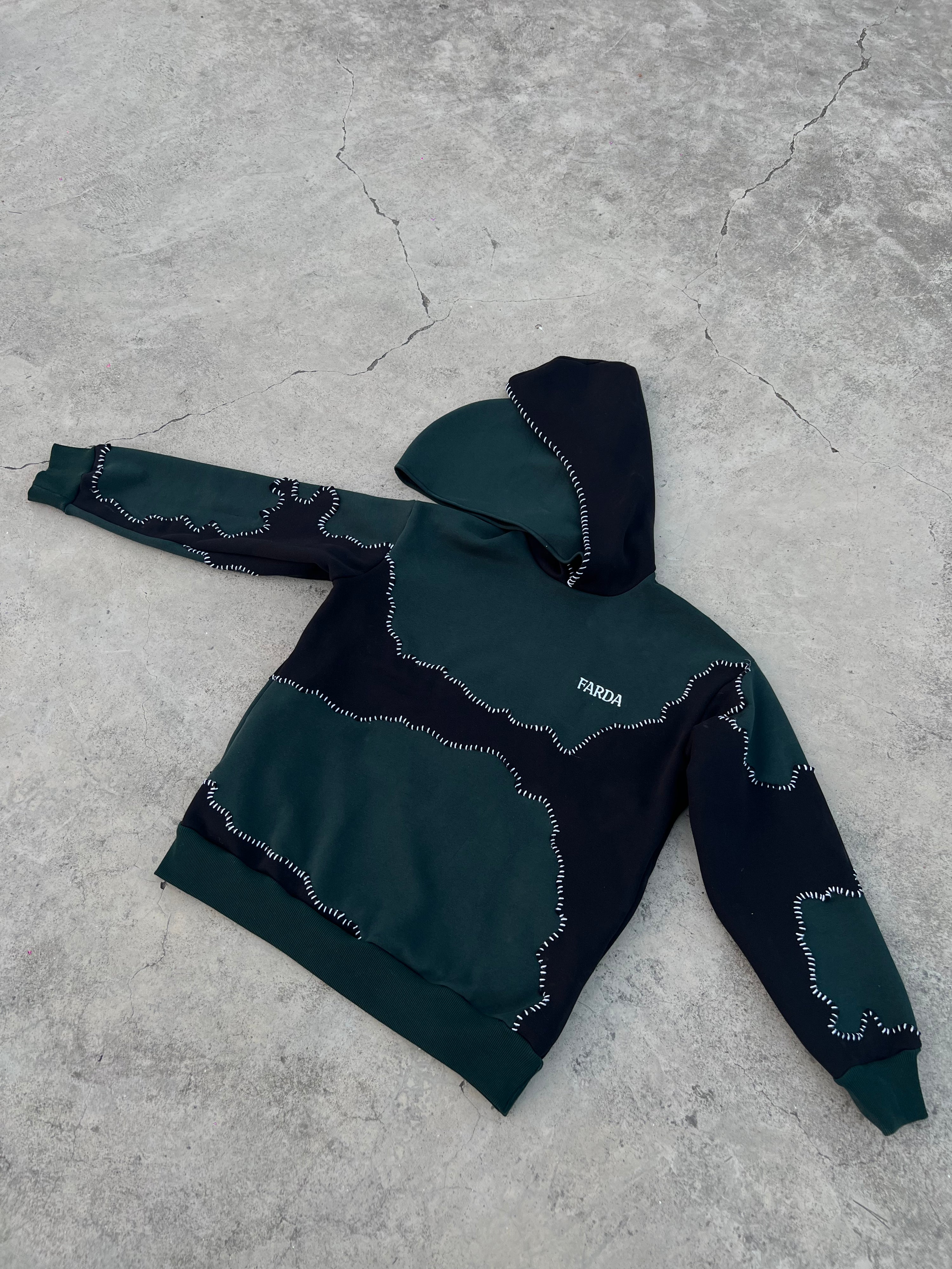 1.3 CAIM HOODIE