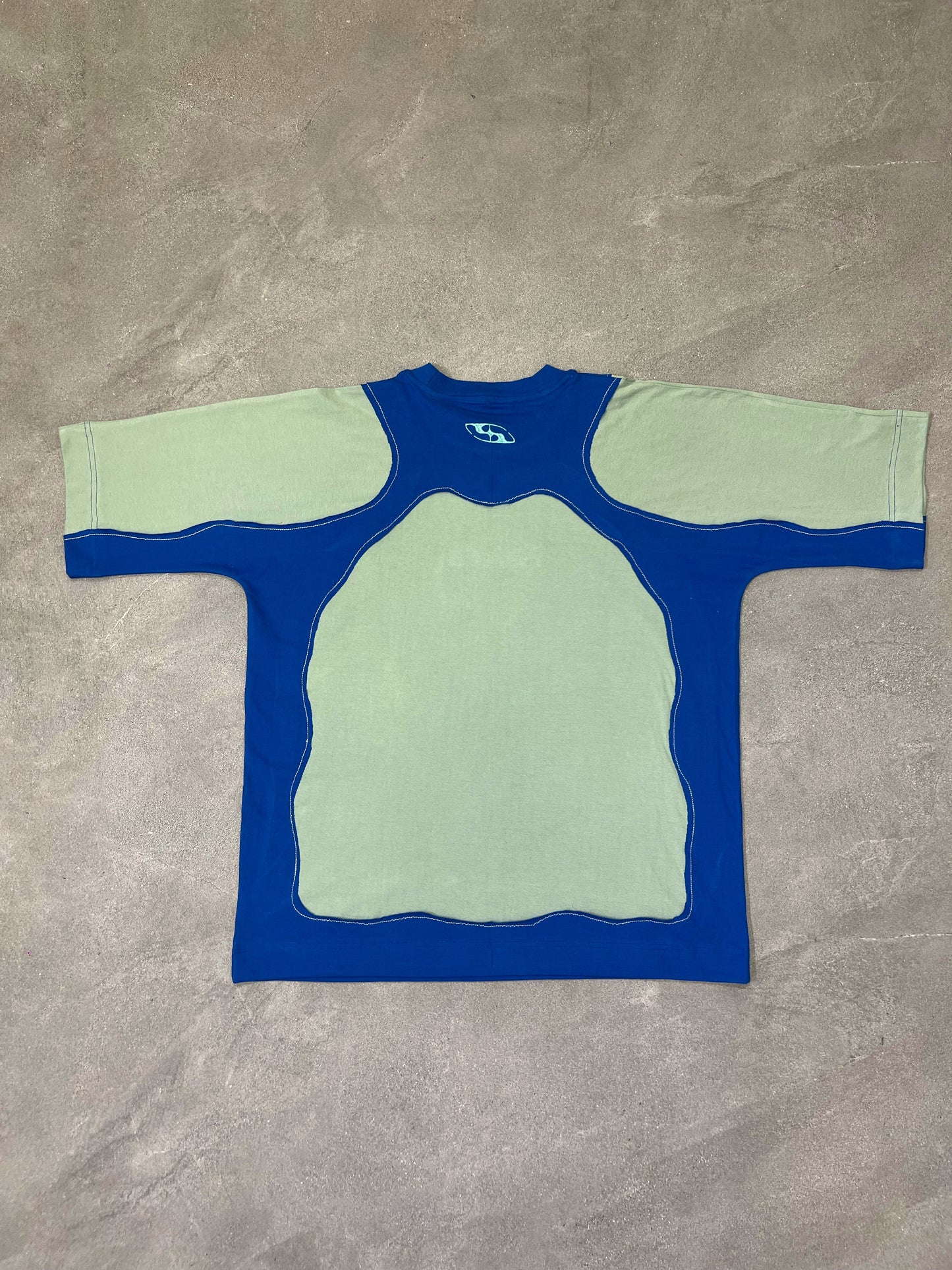 COUPLET TEE: MINT/ROYAL BLUE