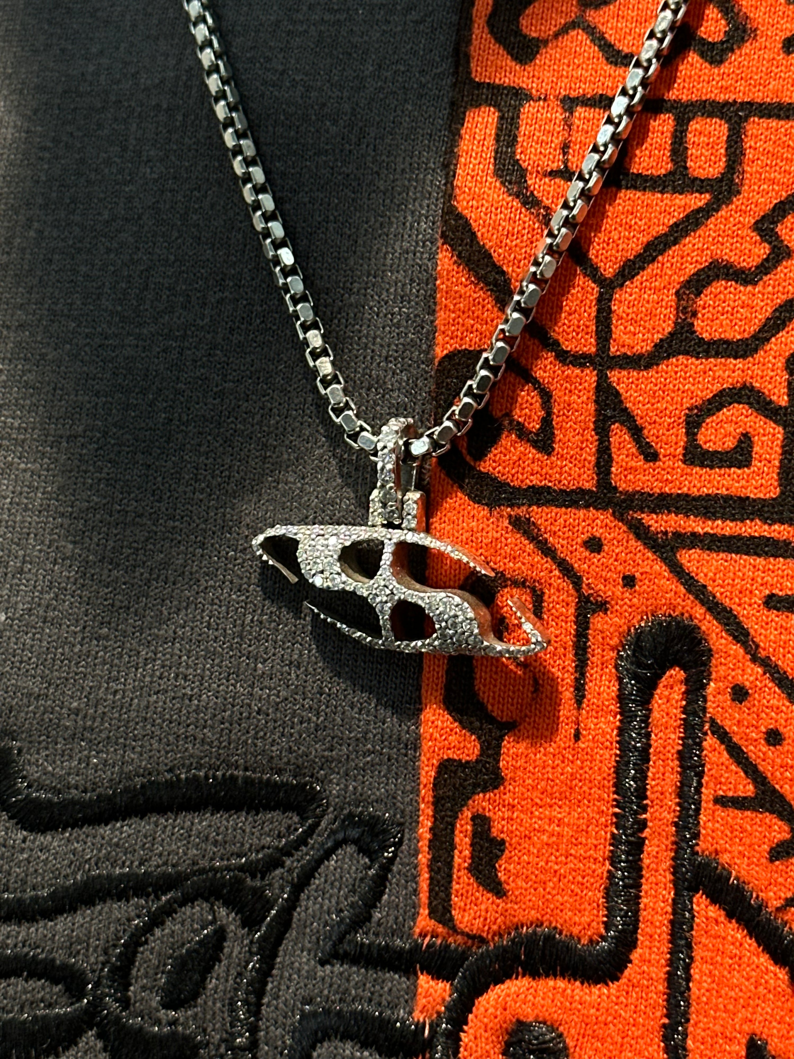 THE EYE OF FARDA PENDANT