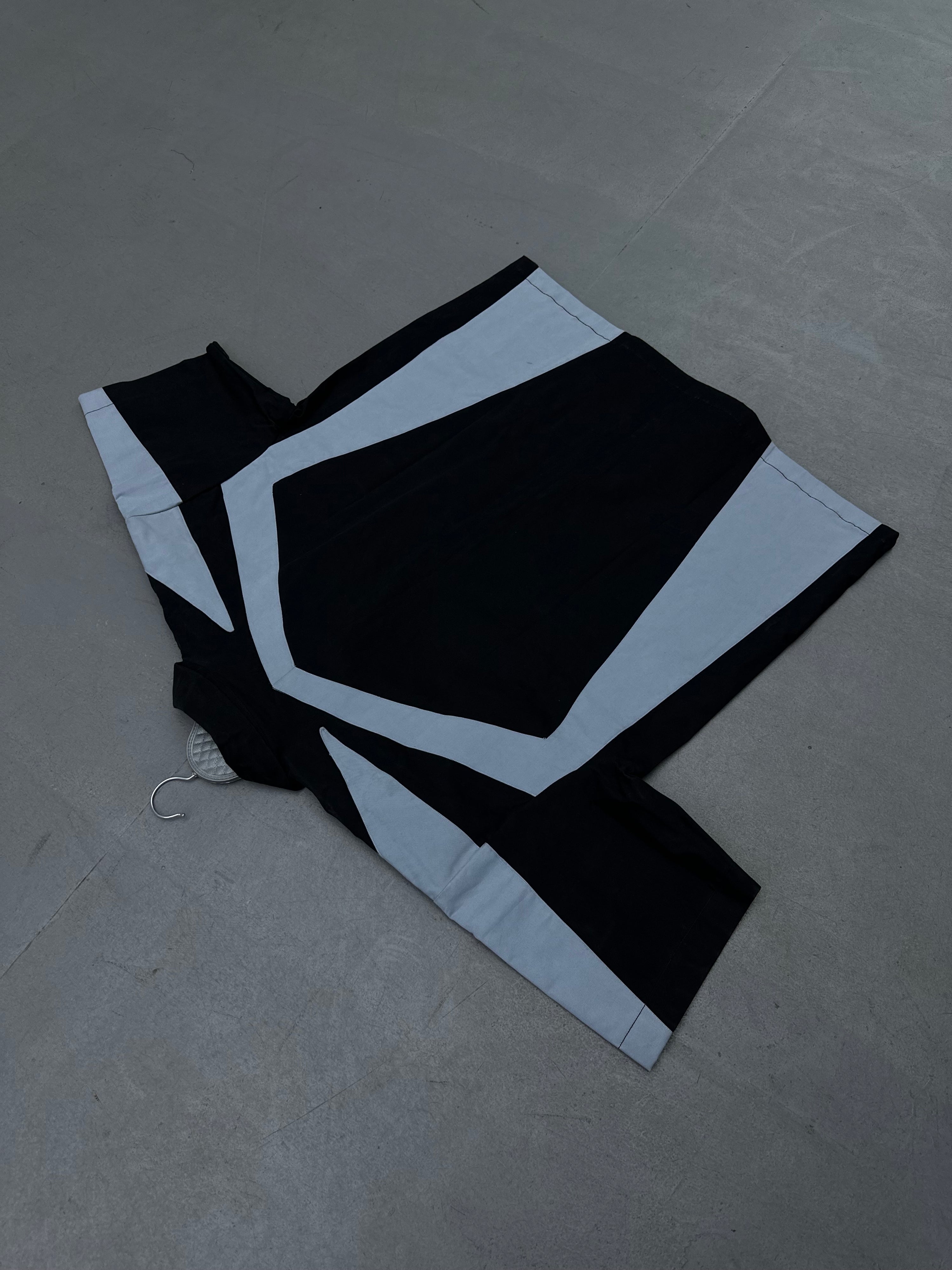 HENDRIX JACKET: BLACK/BLUE