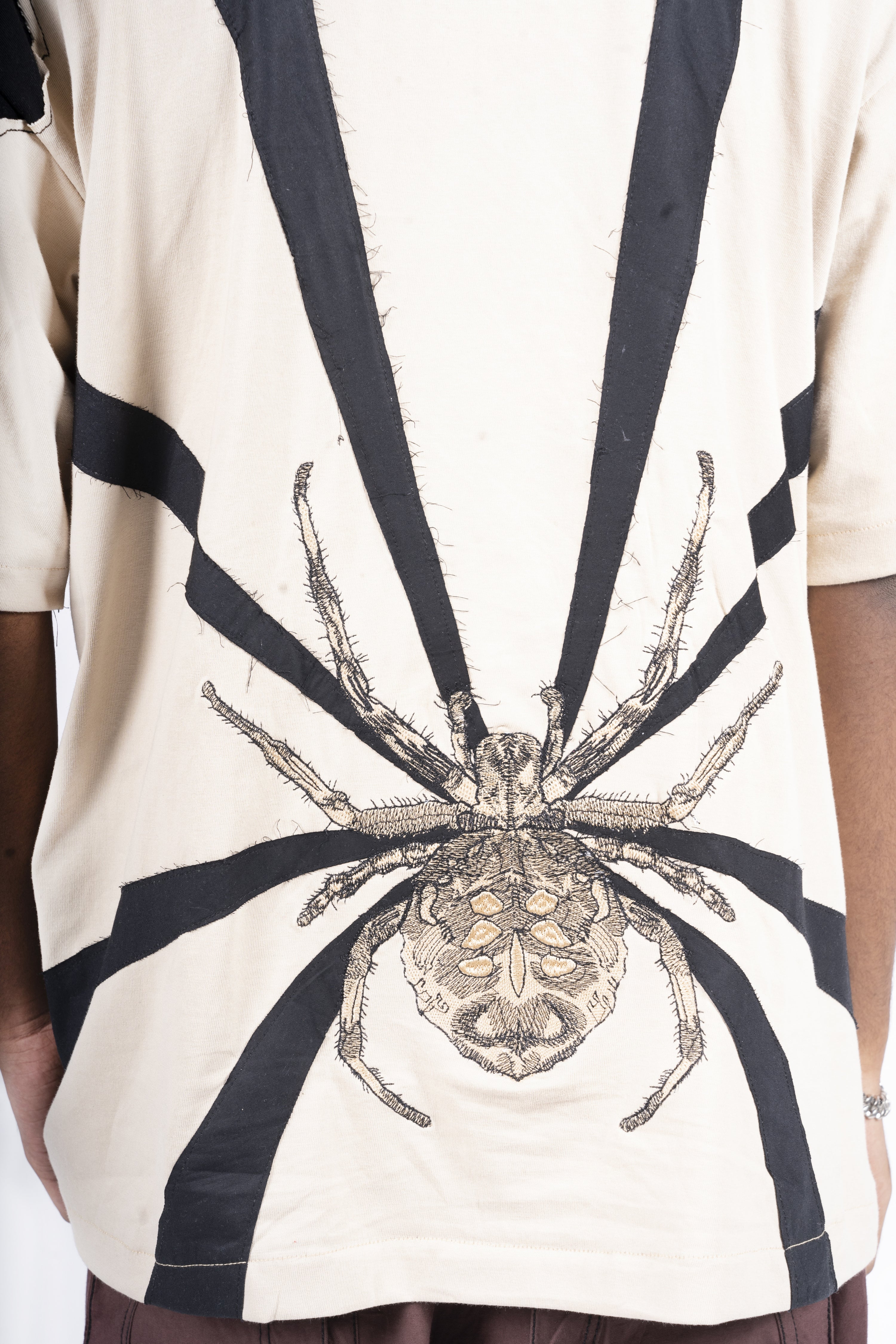 ARACHNID TEE