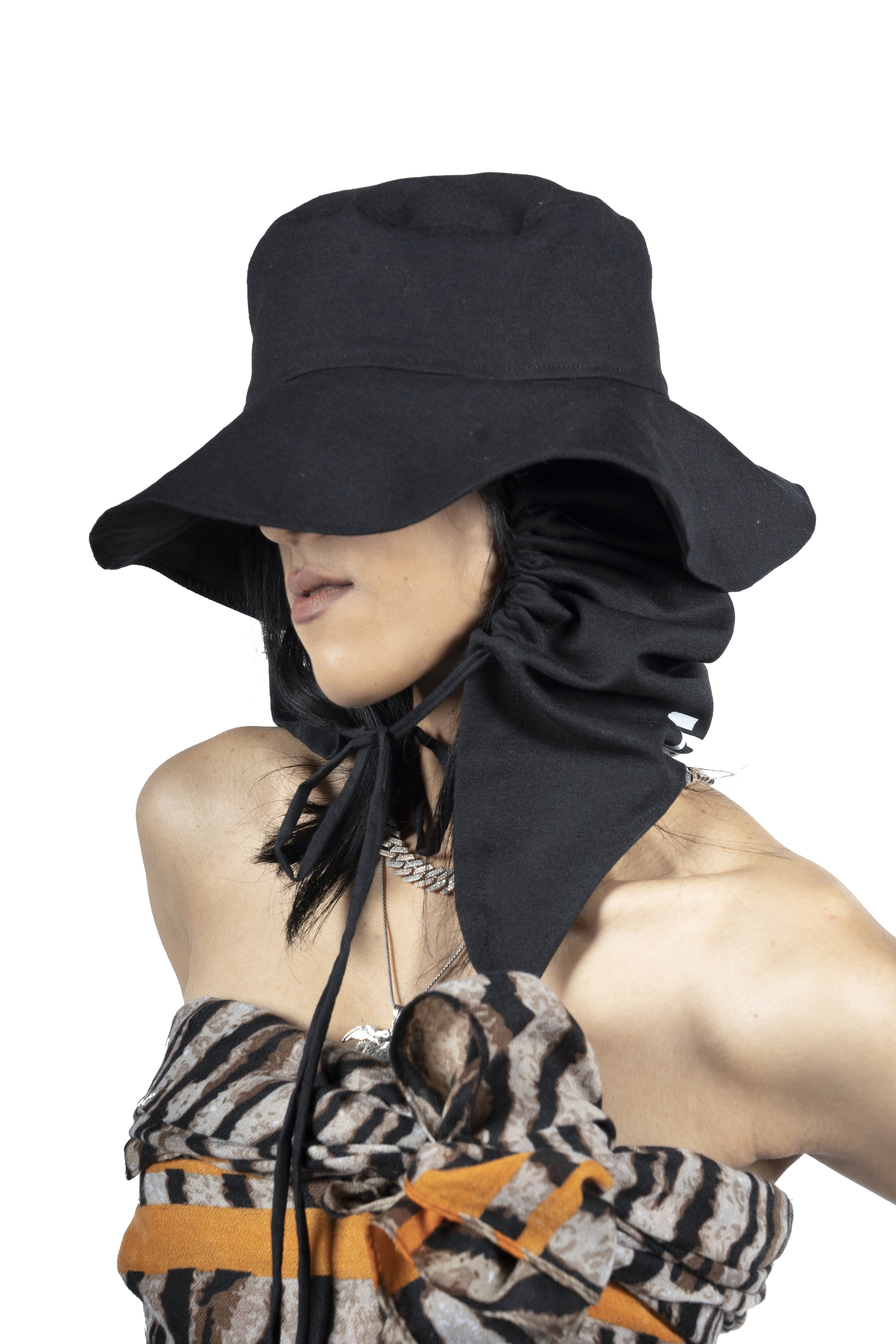 NIGHTFALL BUCKET HAT