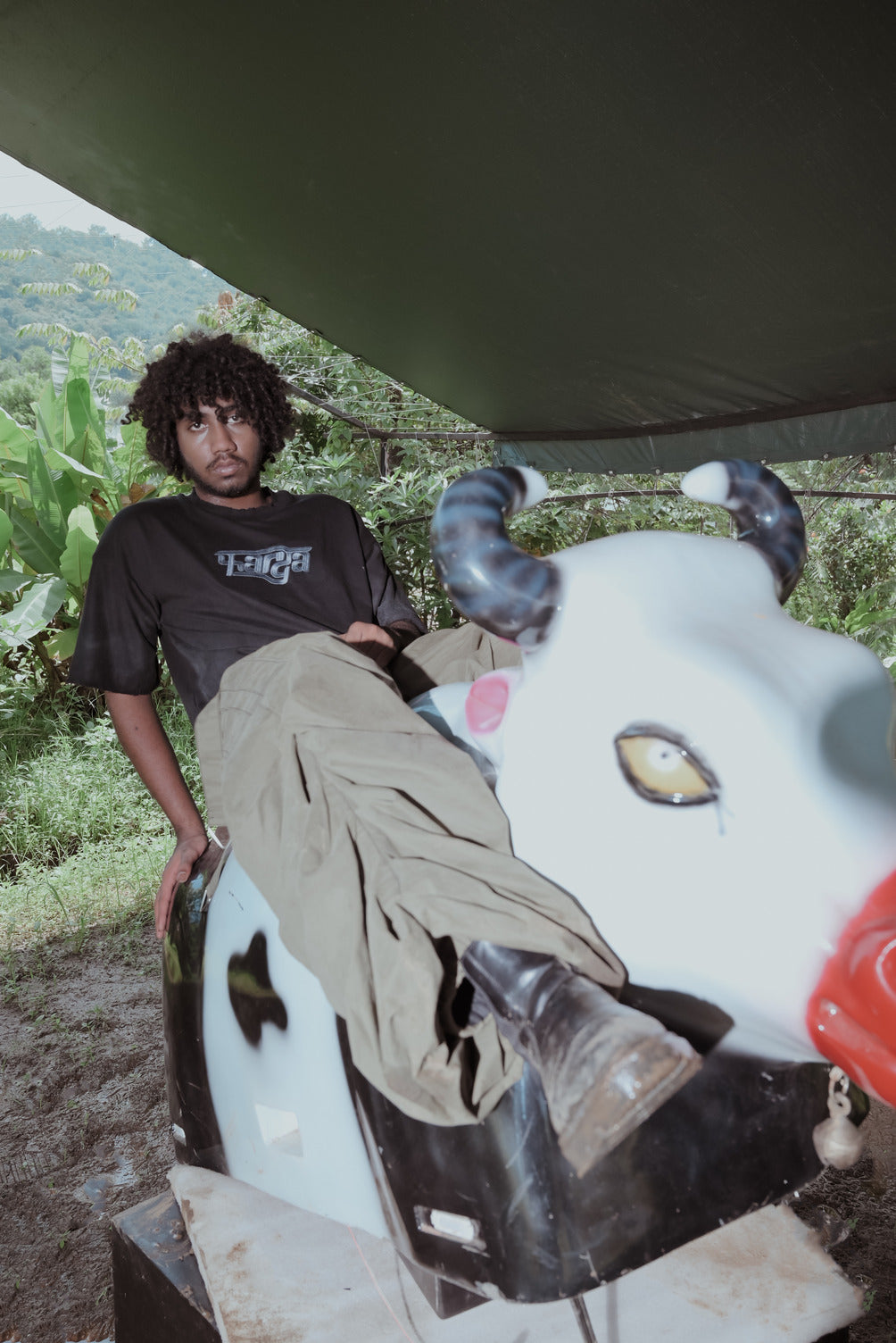 METAMORPHOSIS TEE