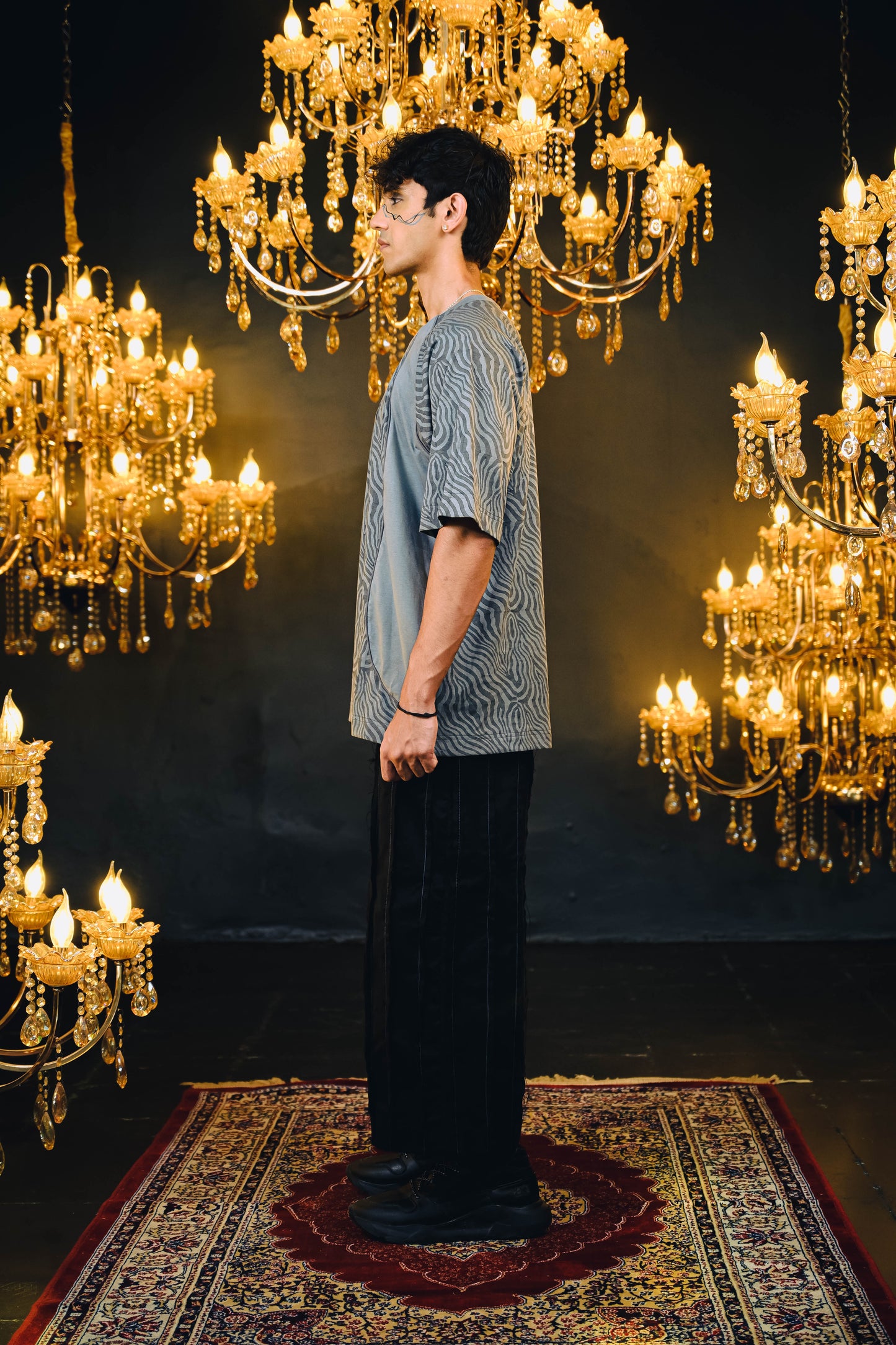 EZBRA TEE: METEOR [UNISEX]