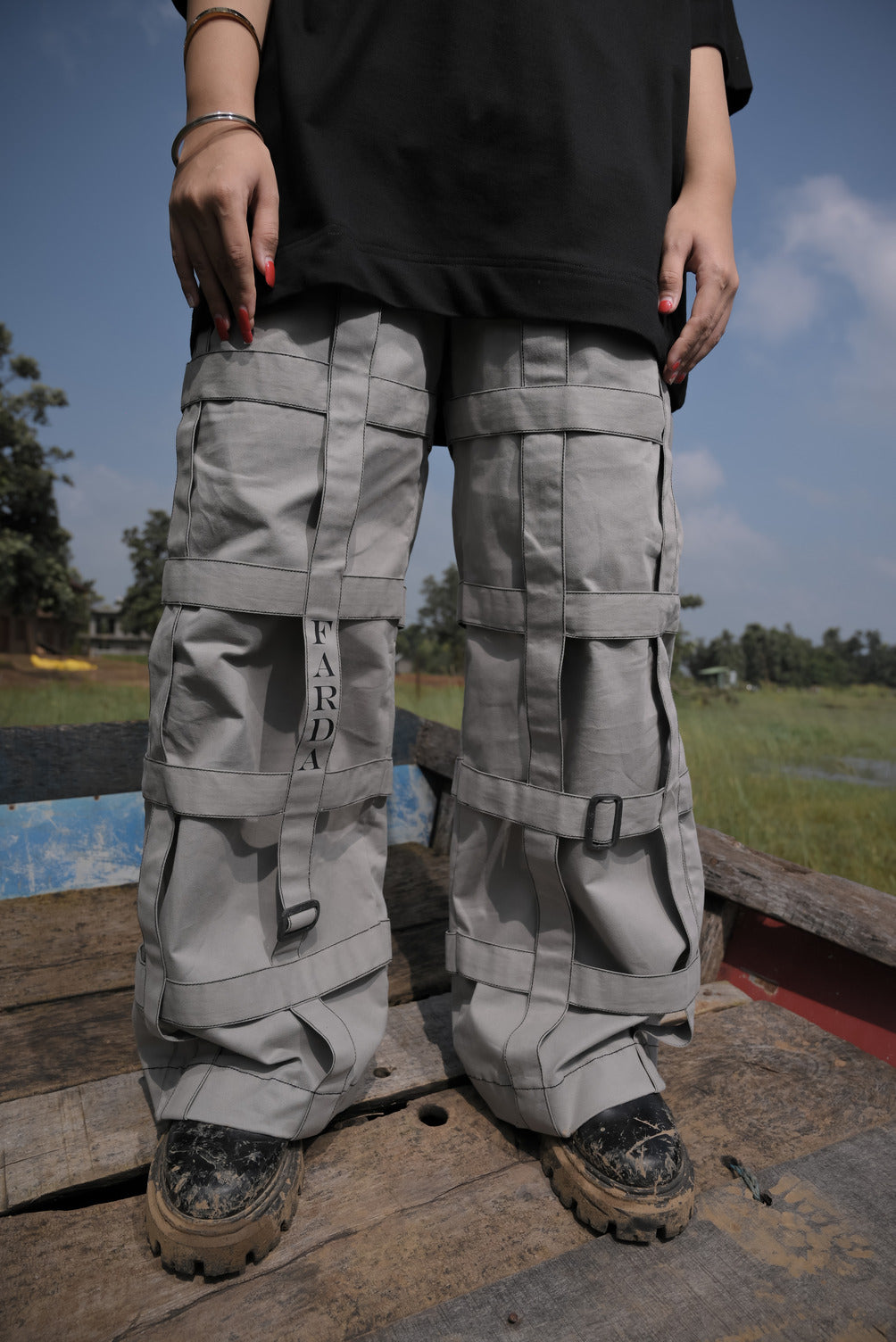 TRAP CARGOS: ASH GRAY [UNISEX]