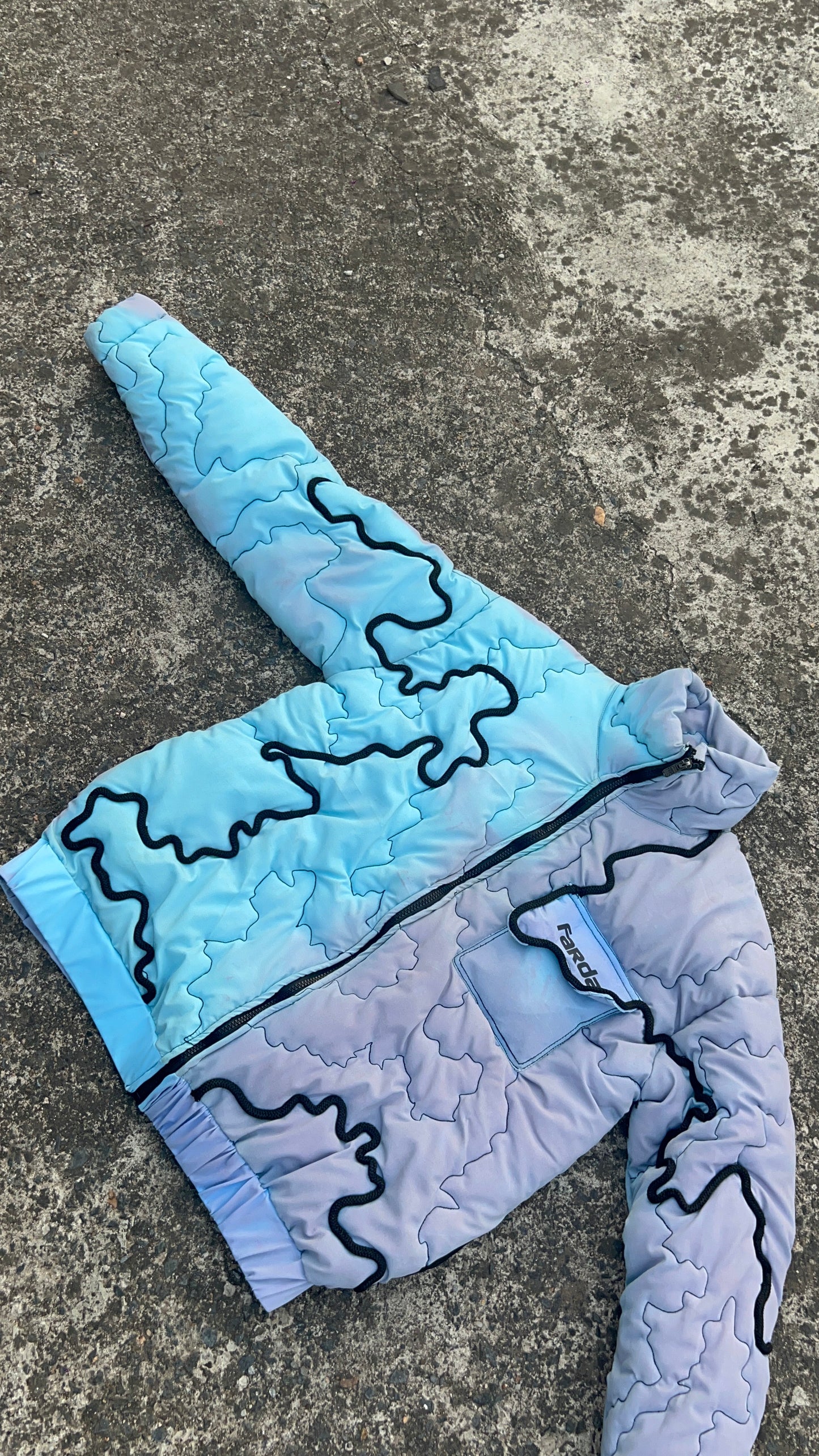 1.5 THERMOCHROMIC JACKET (PURPLE/BLUE)