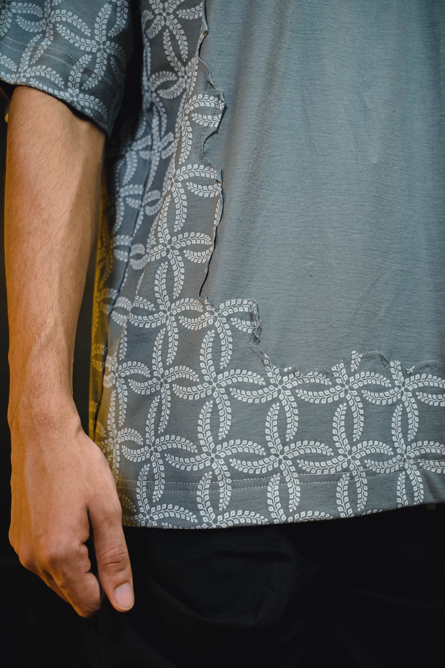 FLORIAN TEE [UNISEX]