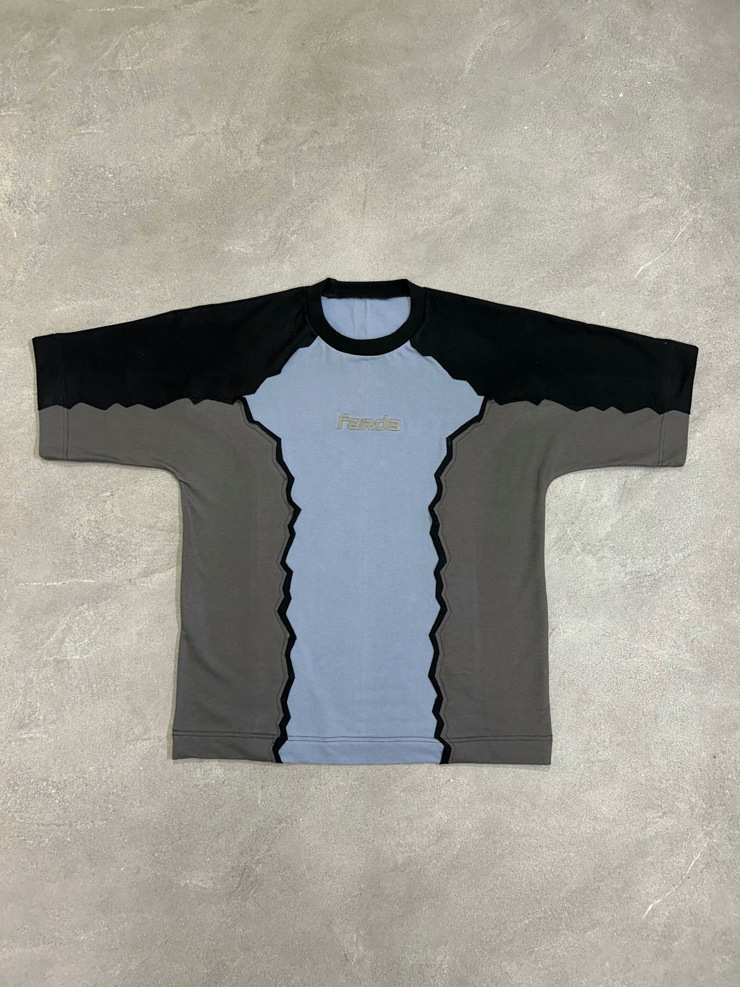 HEXA TEE: BLUE/BLACK/GRAY