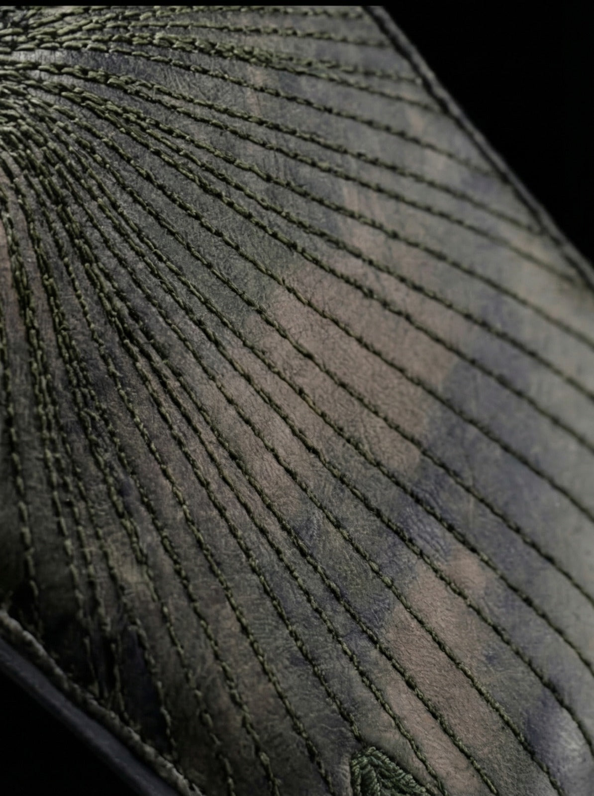 CHAMELEON WALLET 3.0: ARMY CAMO