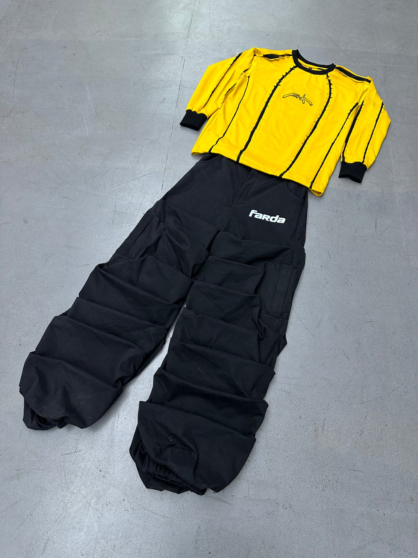 EYRX TEE: YELLOW BLACK
