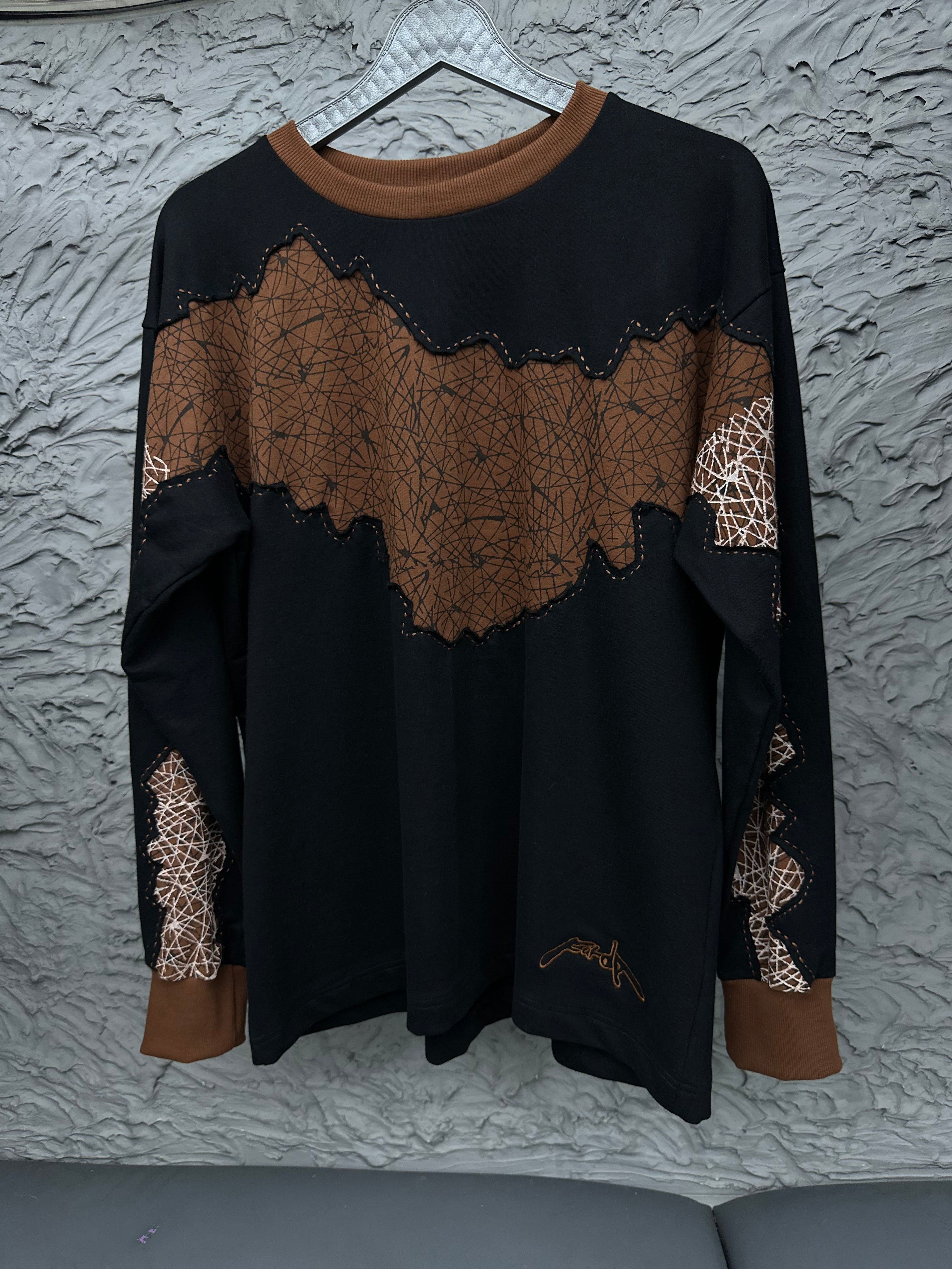 Ruya Sweatshirt