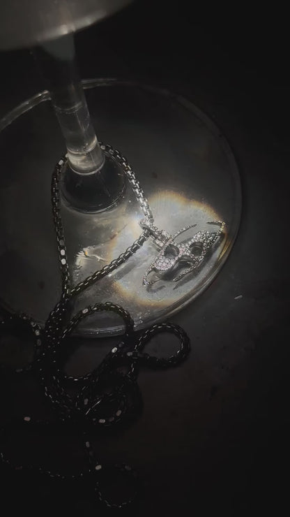 THE EYE OF FARDA PENDANT